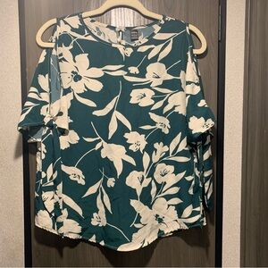 SHEIN crew neck split sleeve blouse size small